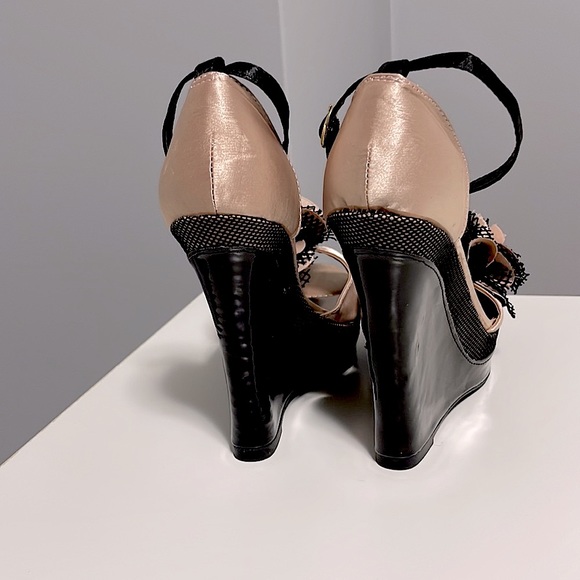 Qupid - wedge heel shoe - size 7.5 or 8 - Picture 4 of 9